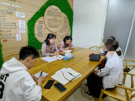 历尽千辛终所得    --关爱之家微关怀246.png